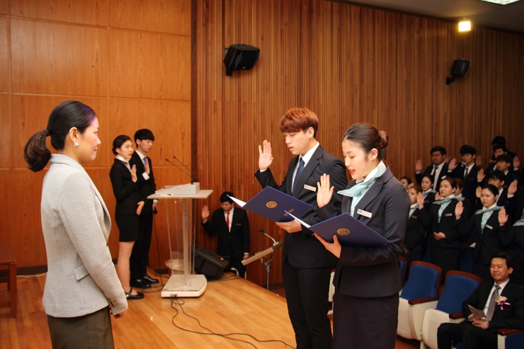 비전선언식및명찰수여식3.jpg 비전선언식및명찰수여식3.jpg