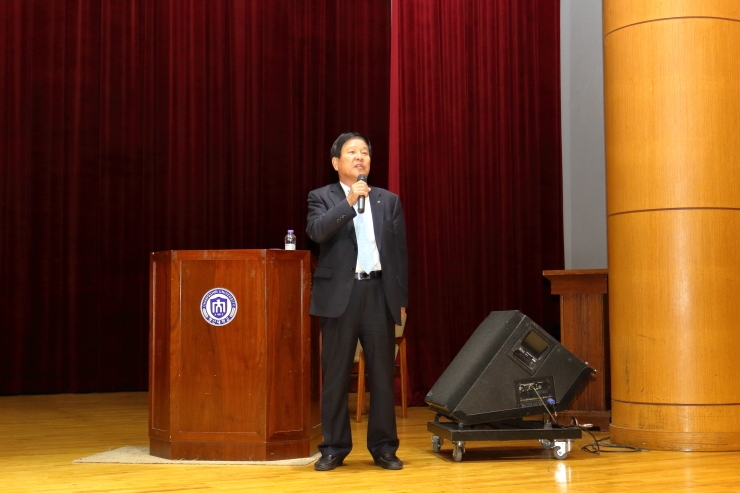 최충경 회장 특별강연1.JPG 최충경 회장 특별강연1.JPG