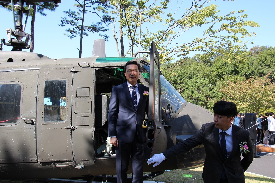 헬기(UH-1H)인수식5.jpg 헬기(UH-1H)인수식5.jpg